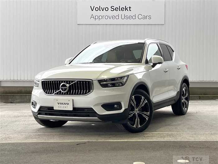 2021 Volvo XC40