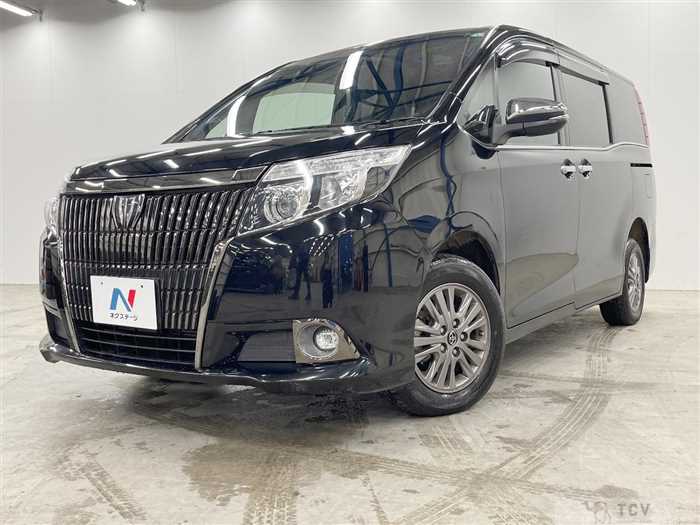 2017 Toyota Esquire
