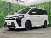 2017 Toyota Voxy