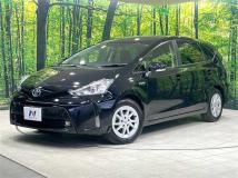 2015 Toyota PRIUS α