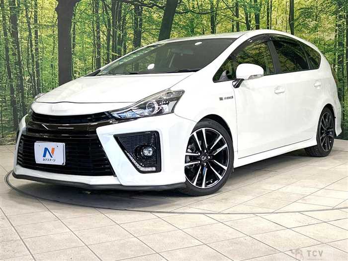 2016 Toyota PRIUS α