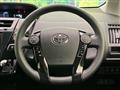 2016 Toyota PRIUS α