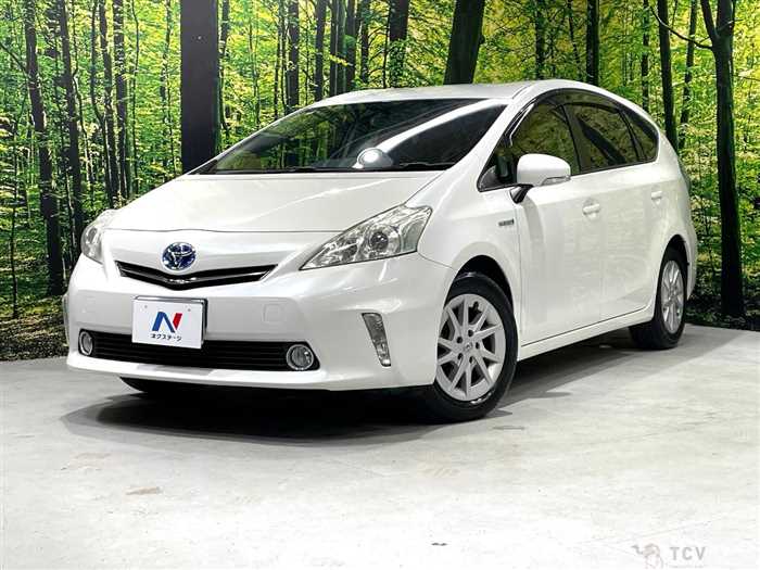 2012 Toyota PRIUS α