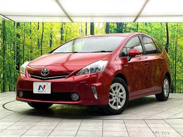 2012 Toyota PRIUS α