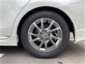 2013 Toyota PRIUS α