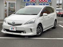 2013 Toyota PRIUS α