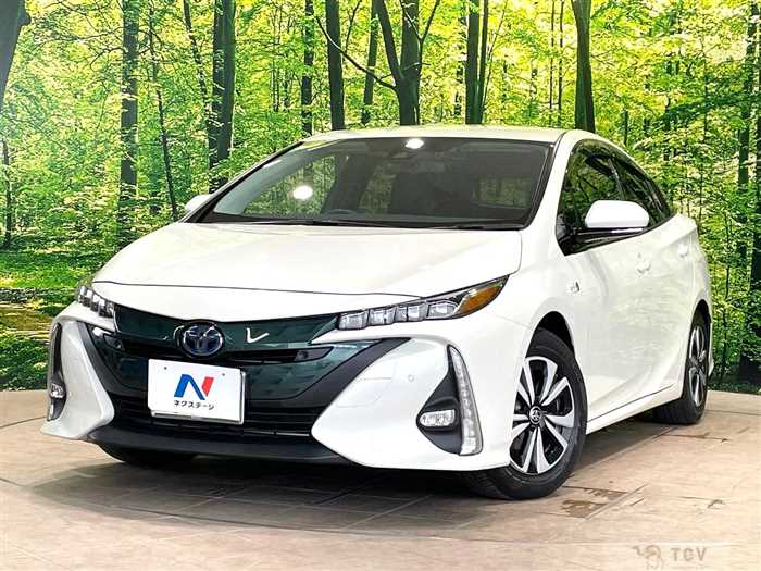 2017 Toyota Prius PHV