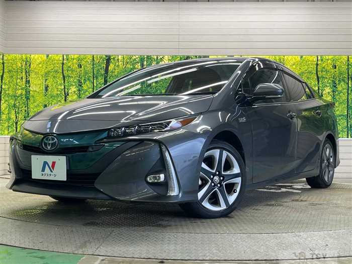 2019 Toyota Prius PHV