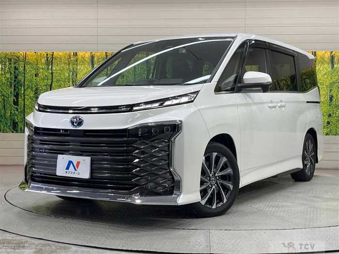 2023 Toyota Voxy