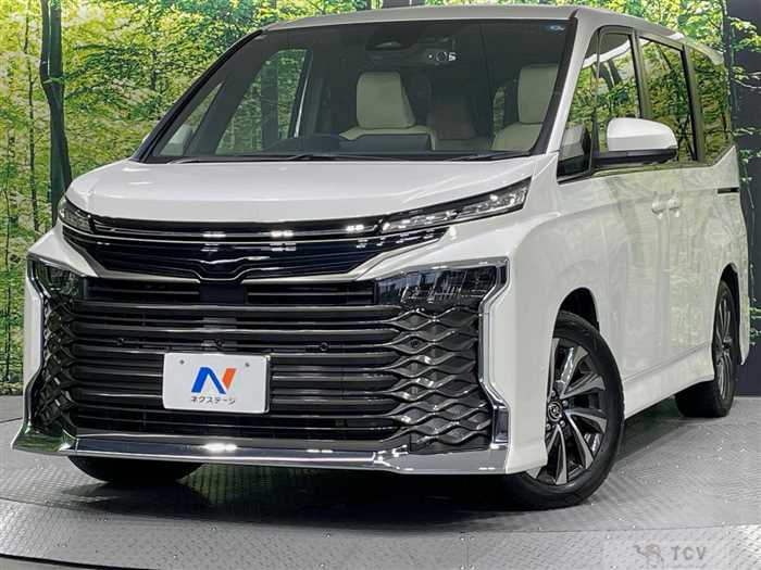 2025 Toyota Voxy