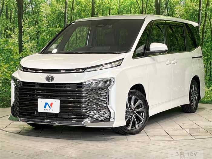 2025 Toyota Voxy