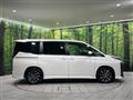 2025 Toyota Voxy
