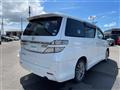 2013 Toyota Vellfire