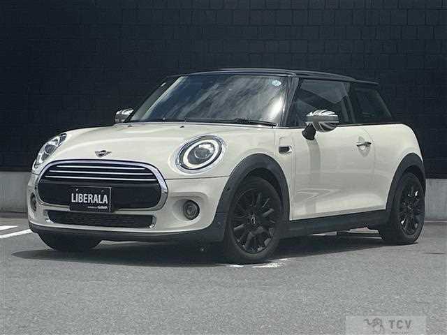 2021 BMW MINI