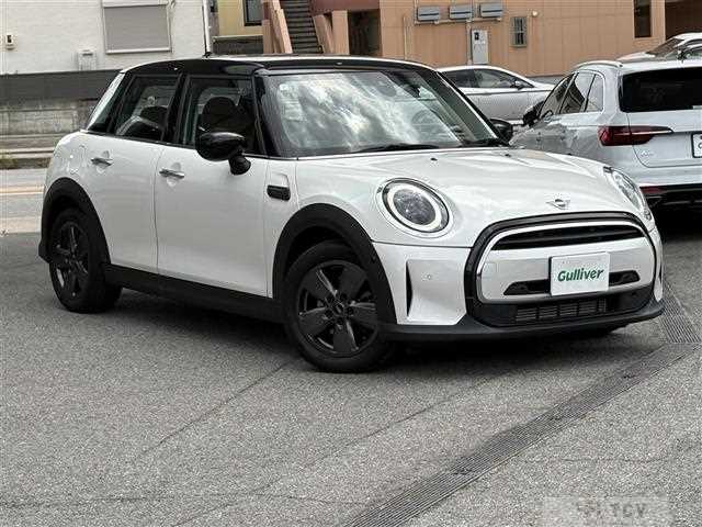2023 BMW MINI