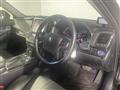 2013 Toyota Crown Hybrid