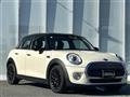 2017 BMW MINI