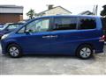 2005 Honda Step WGN