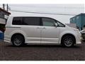 2007 Mitsubishi Delica D5