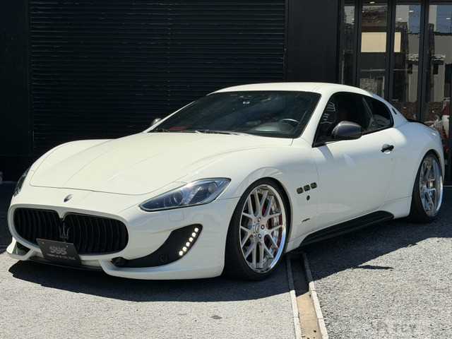 2013 Maserati Granturismo