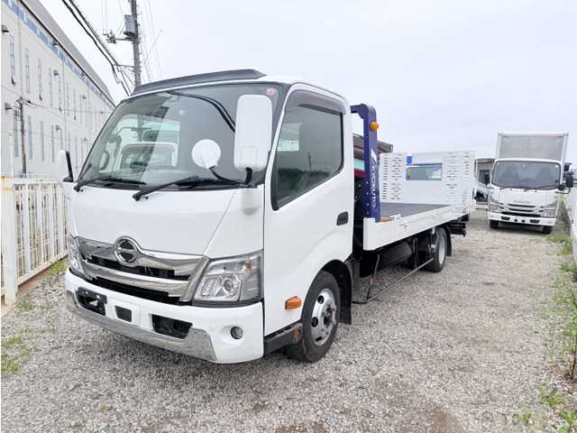 2023 Hino Dutro