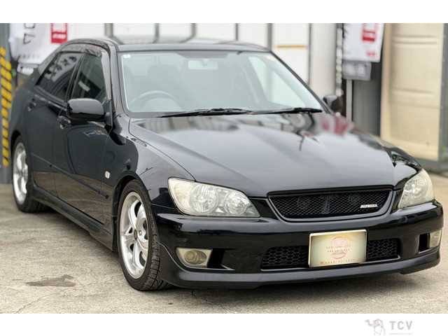 2005 Toyota Altezza