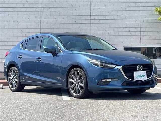 2017 Mazda Axela
