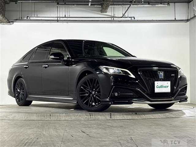 2022 Toyota Crown Hybrid