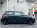 2022 BMW MINI