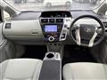 2013 Toyota PRIUS α
