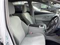 2013 Toyota PRIUS α