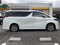 2022 Toyota Alphard