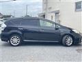 2013 Toyota PRIUS α