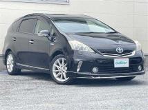 2013 Toyota PRIUS α