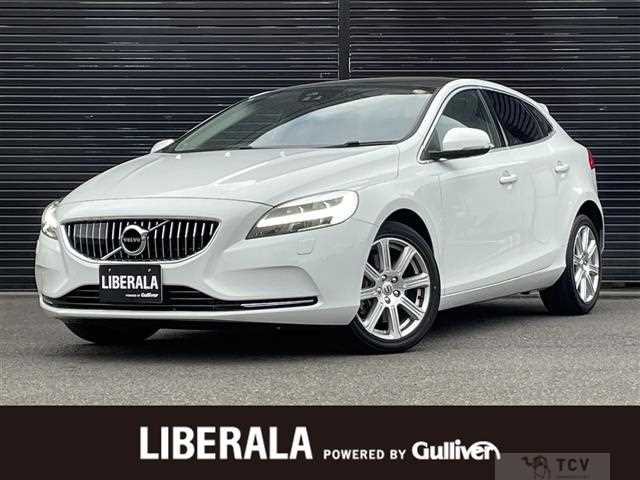 2020 Volvo V40