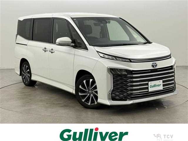 2022 Toyota Voxy
