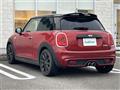 2017 BMW MINI