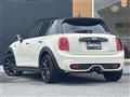 2017 BMW MINI
