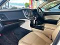 2016 Toyota Crown Hybrid
