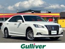 2016 Toyota Crown Hybrid