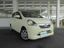 2011 Daihatsu Mira Es