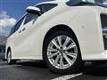 2016 Toyota Alphard