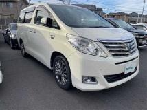 2012 Toyota Alphard Hybrid