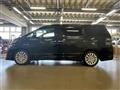 2013 Toyota Vellfire