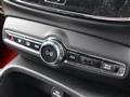 2020 Volvo XC40