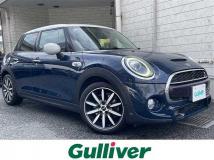 2019 BMW MINI