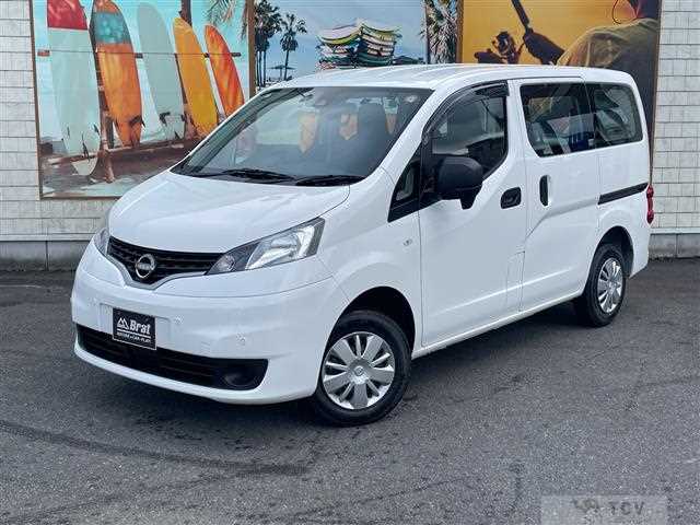 2025 Nissan NV200 VANETTE