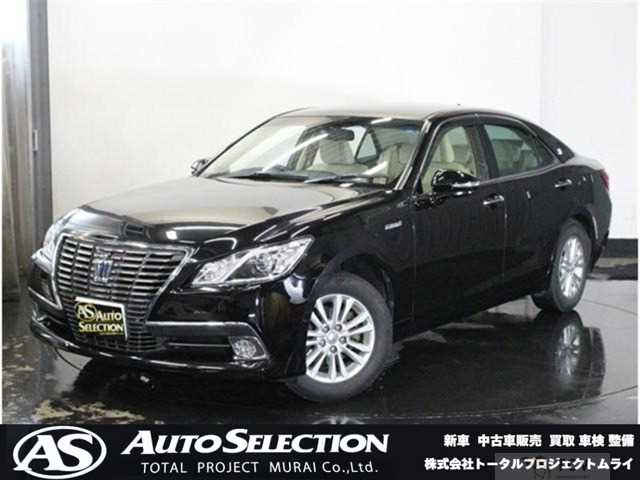 2015 Toyota Crown