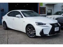 2017 Lexus IS