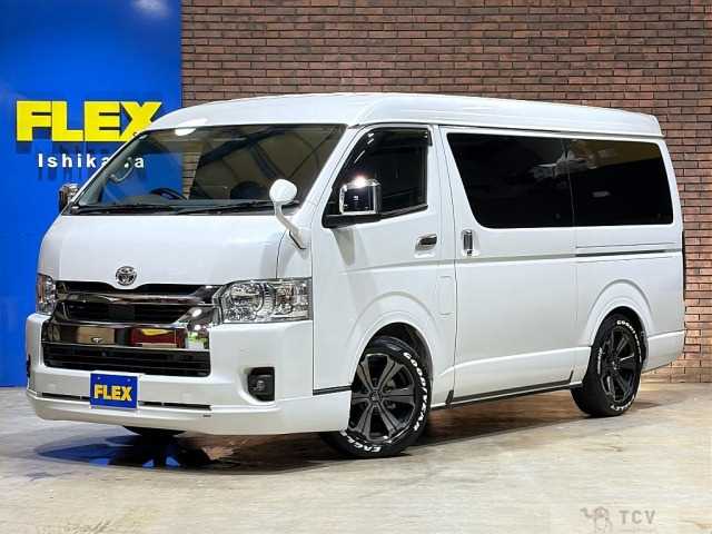 2022 Toyota Hiace Wagon